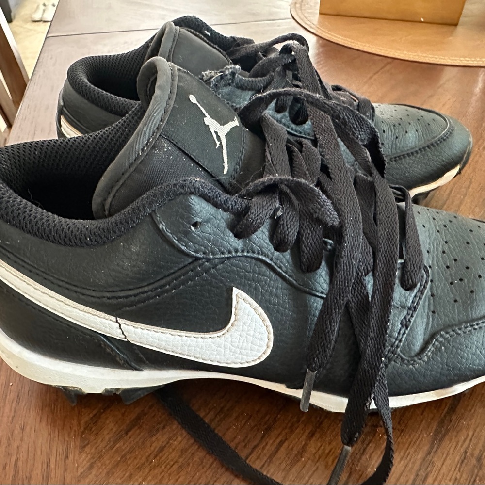 Nike Air Jordan Youth Molded Cleats